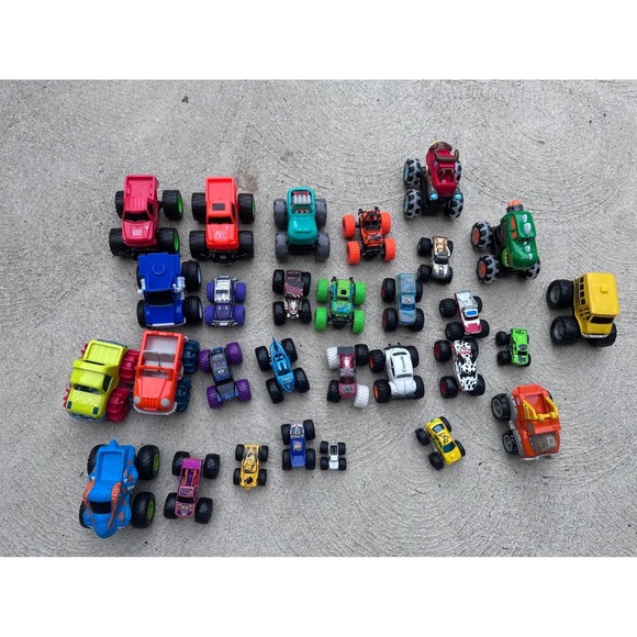 Bundle 32 Monster Trucks Lot Toy Cars Collection Vehicles Boys Kids Bundle - Picture 1 of 10